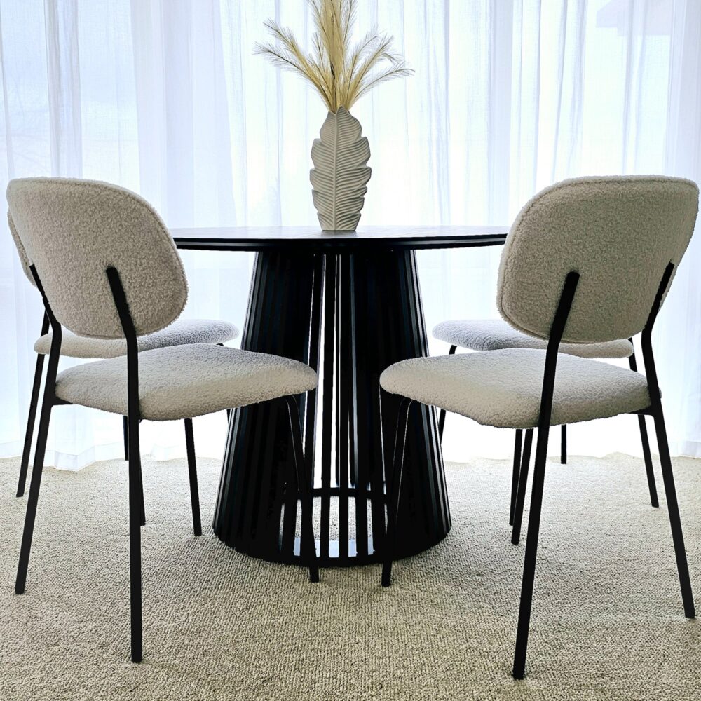 Palmer Sleek Silhouette Dining Table - TRENDZ