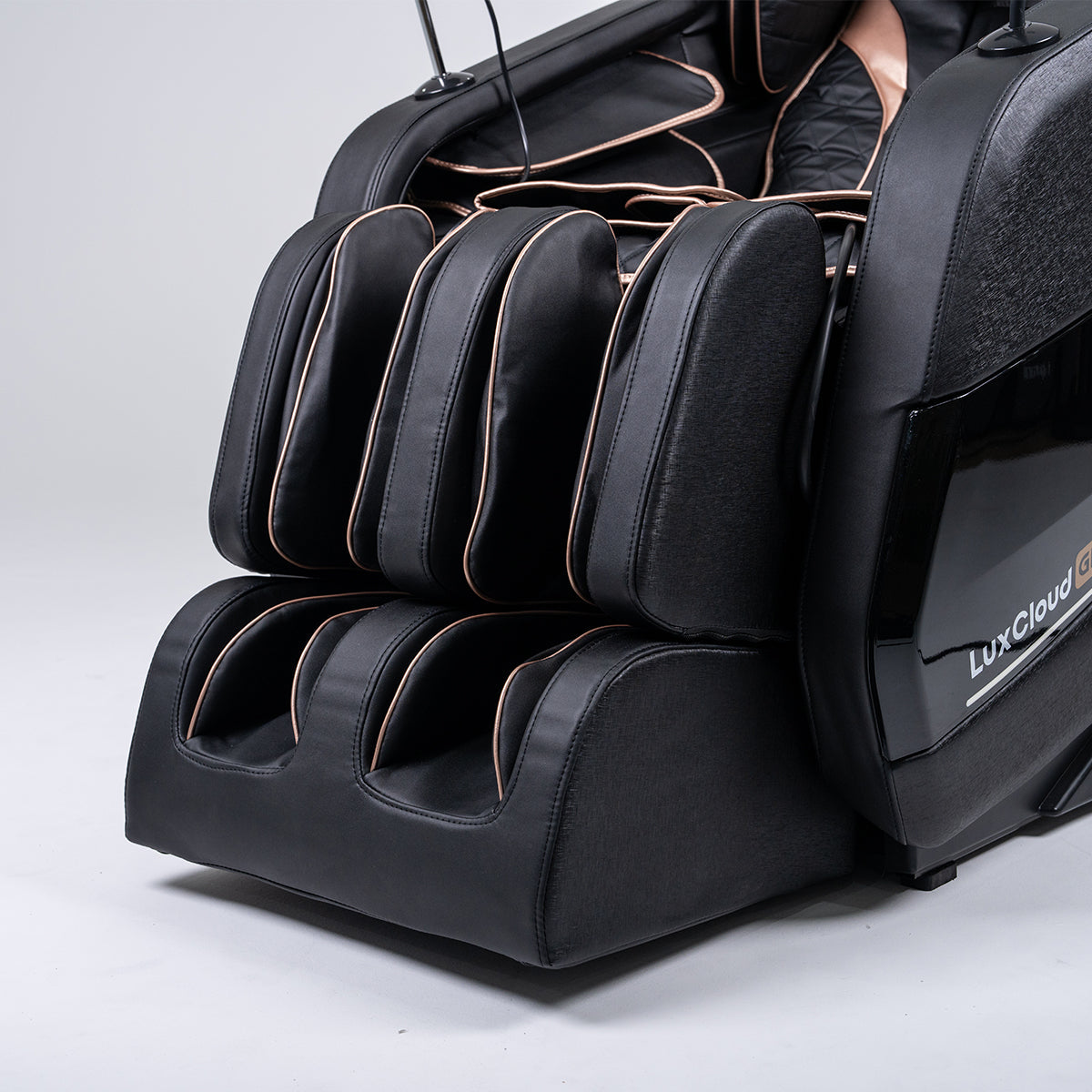Regen8 LuxCloud Glide - Zero Gravity Heated Massage Chair with Full Size SL Track - TRENDZ