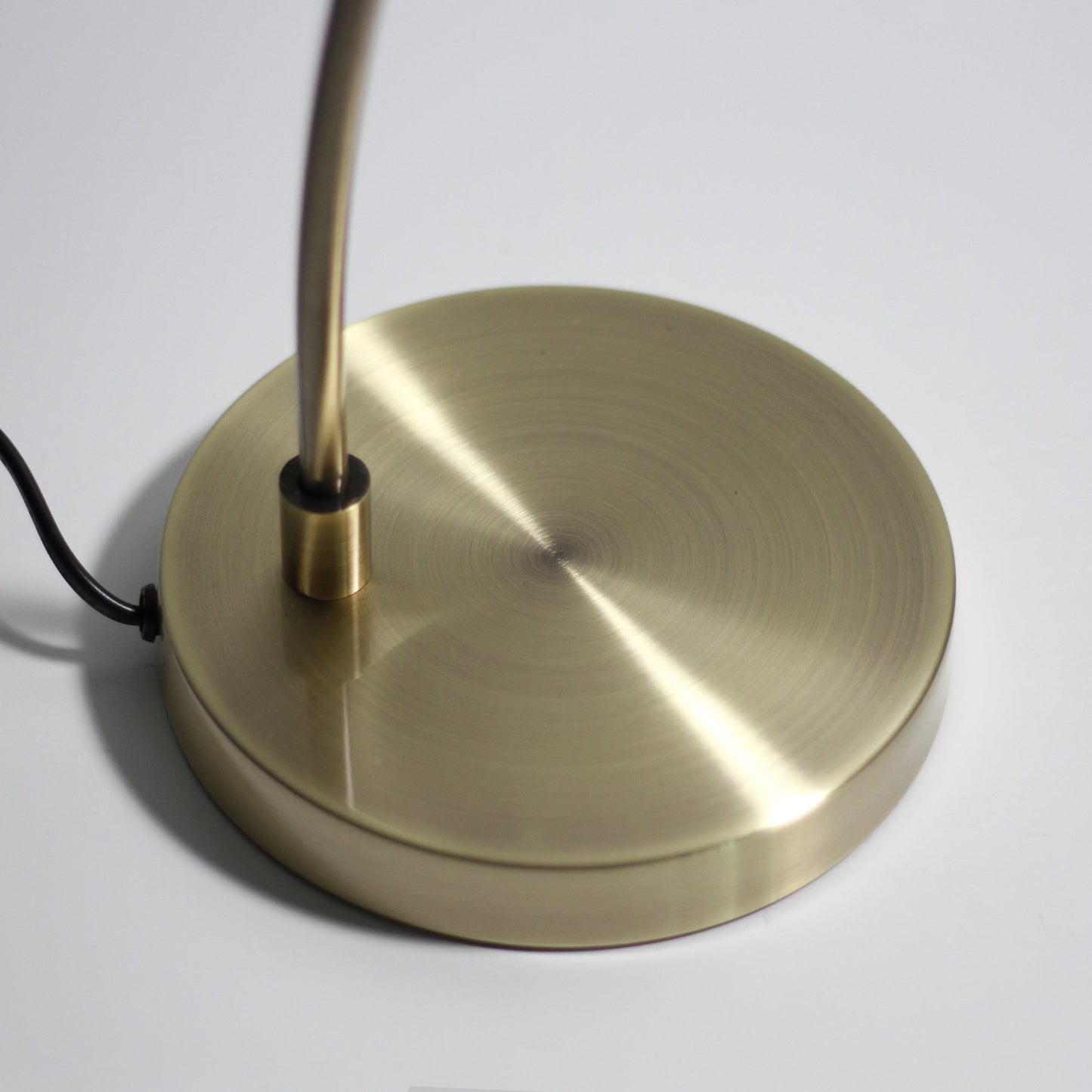 Sarla Table Lamp – Antique Brass Finish