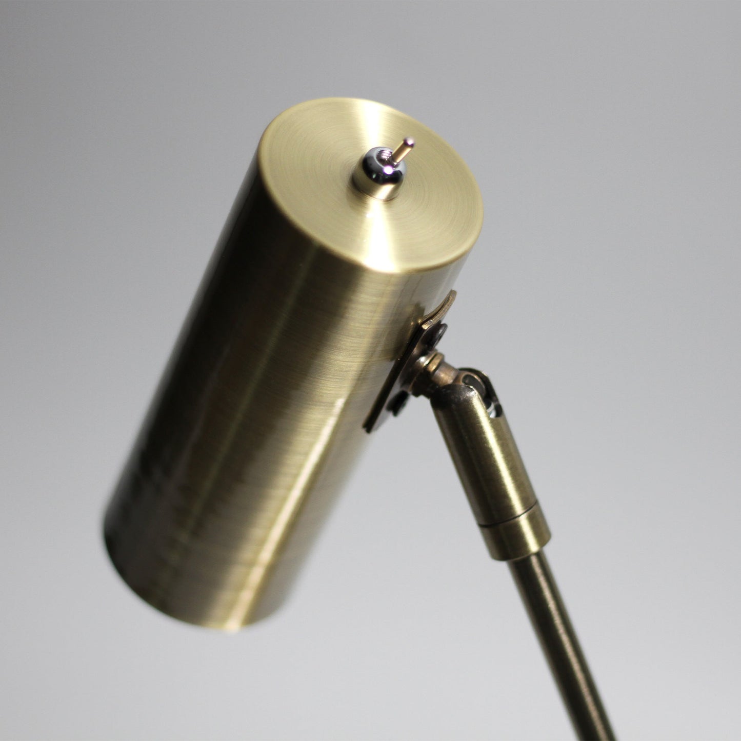 Sarla Table Lamp – Antique Brass Finish