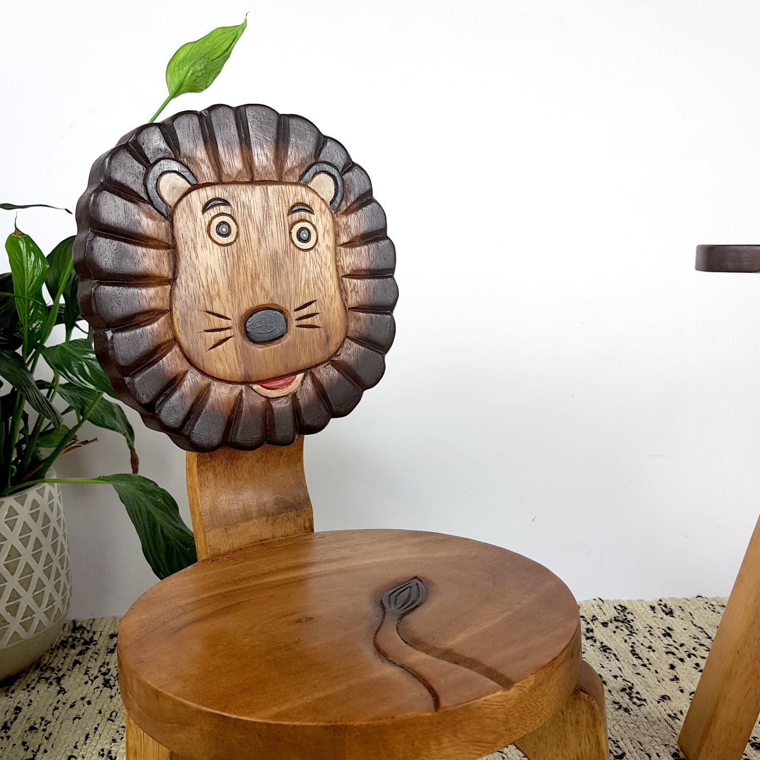 Kids Wooden Chair Lion - TRENDZ