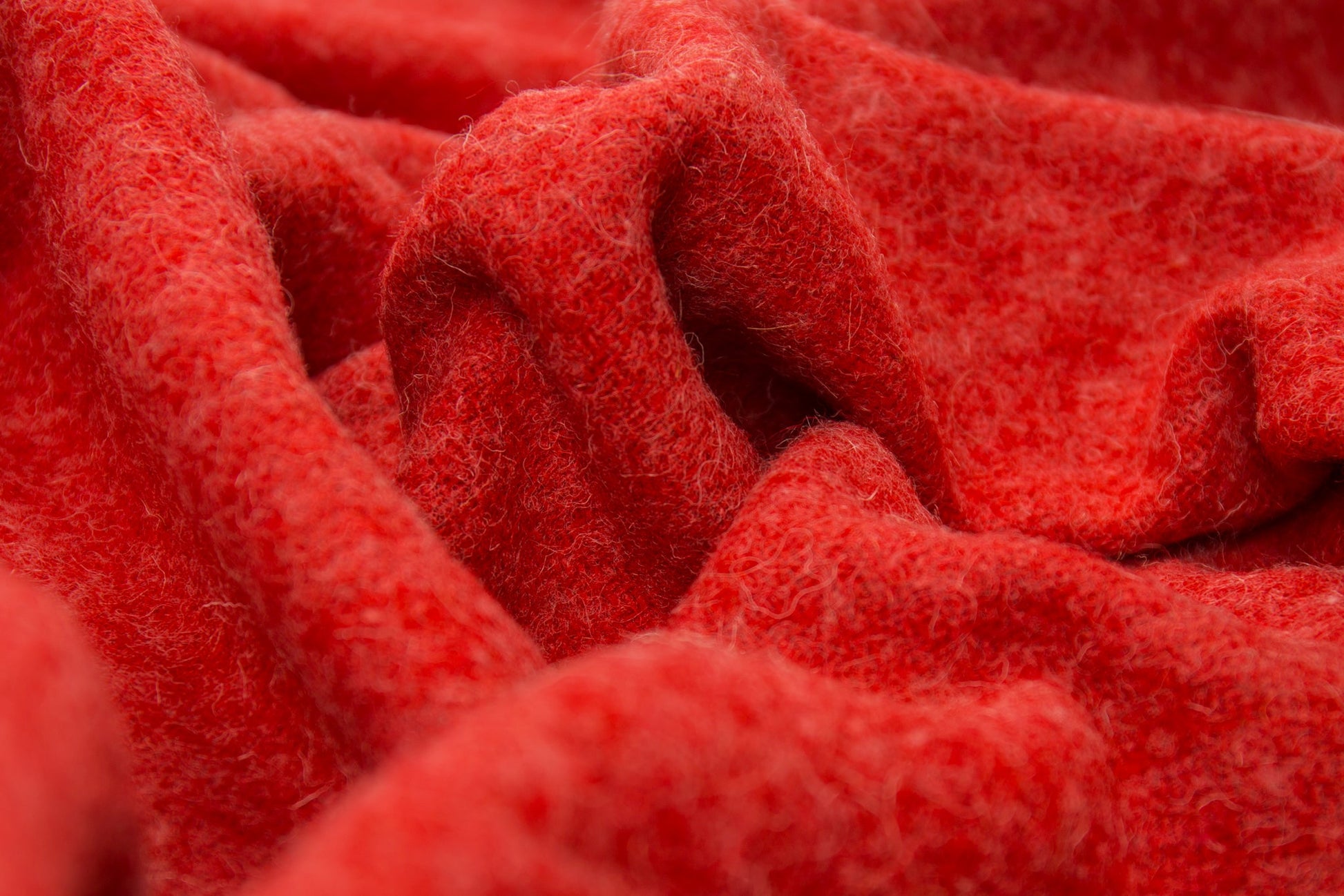 Brighton Throw - 100% NZ Wool - Cherry - TRENDZ