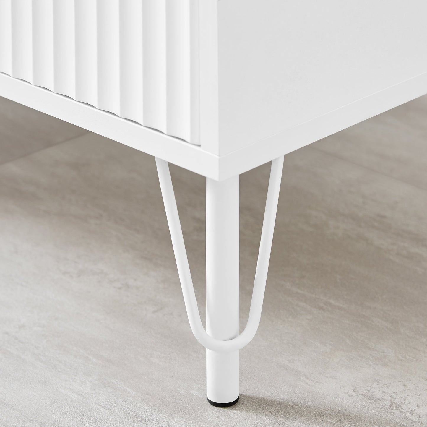 Lisa Wavy Fluted Bedside Table in White - TRENDZ