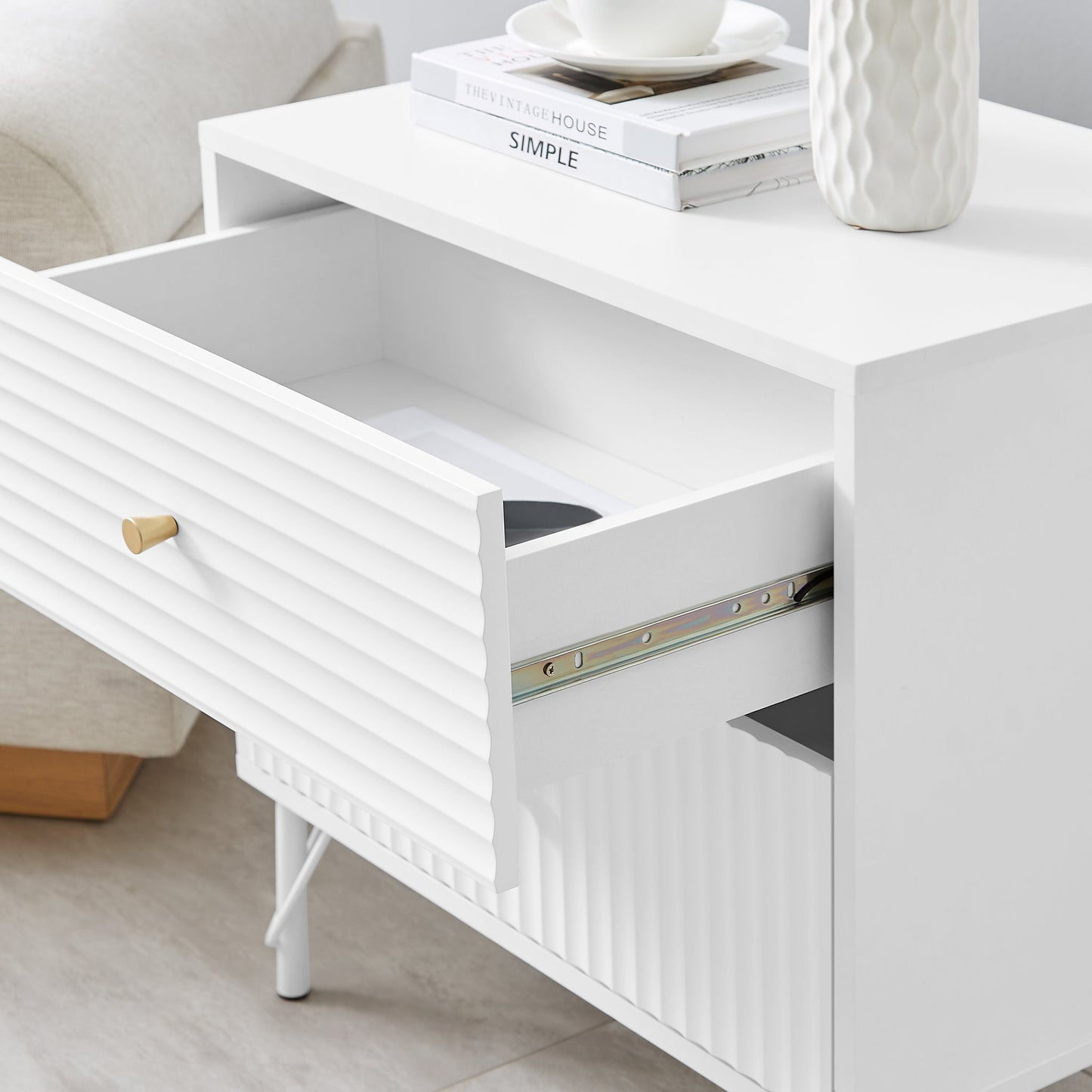 Lisa Wavy Fluted Bedside Table in White - TRENDZ