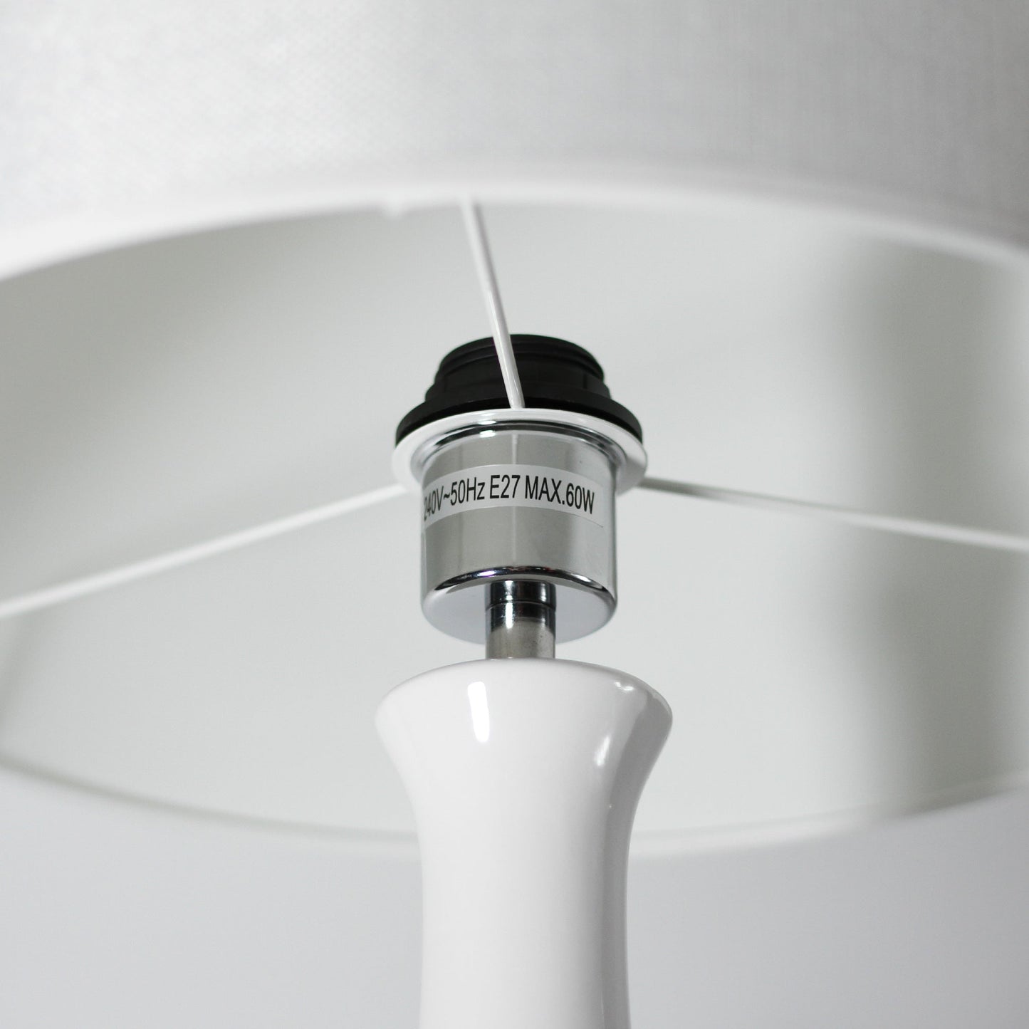 Pattery Barn Table Lamp - White - TRENDZ