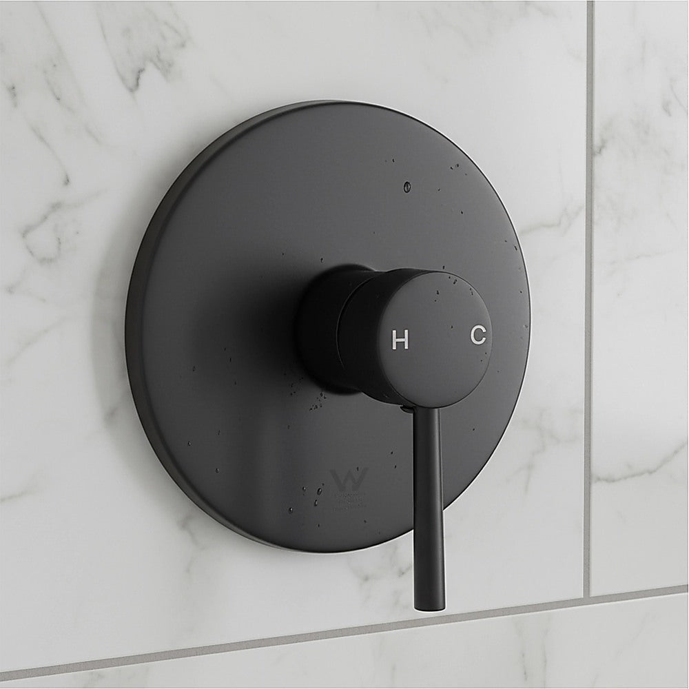 Della Francesca Shower/Bath Mixer Tap – Electroplated Matte Black